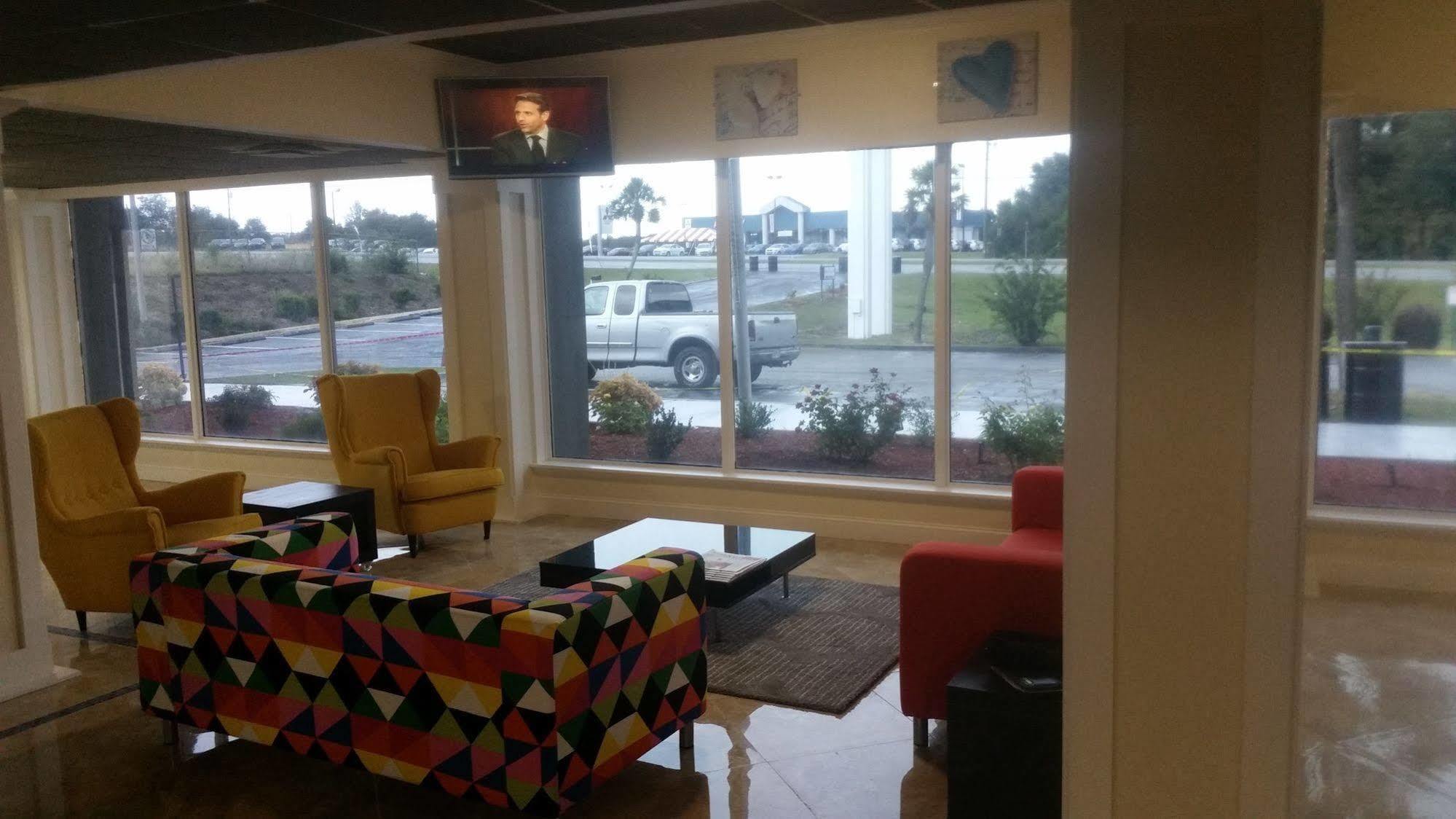 Araamada Hotel 3*